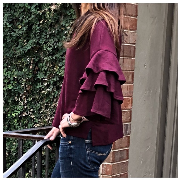 ✨LAST ONE✨Burgundy layered sleeves knit top - Picture 4 of 5